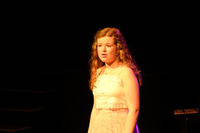 Female concert performer 